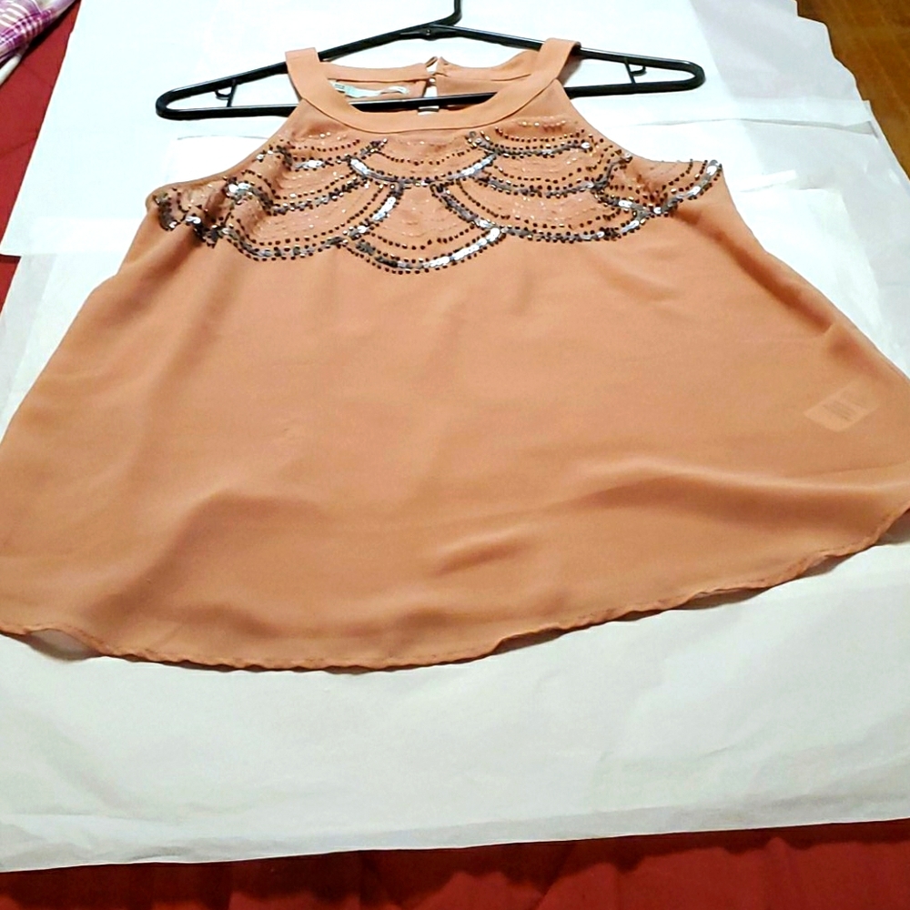 Maurices top